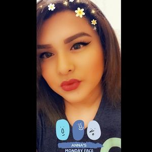 Meet your Posher, Anna